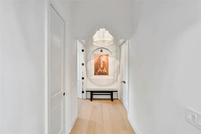 $4,900,000 | 906 Seagrape Lane, Vero Beach, FL 32963