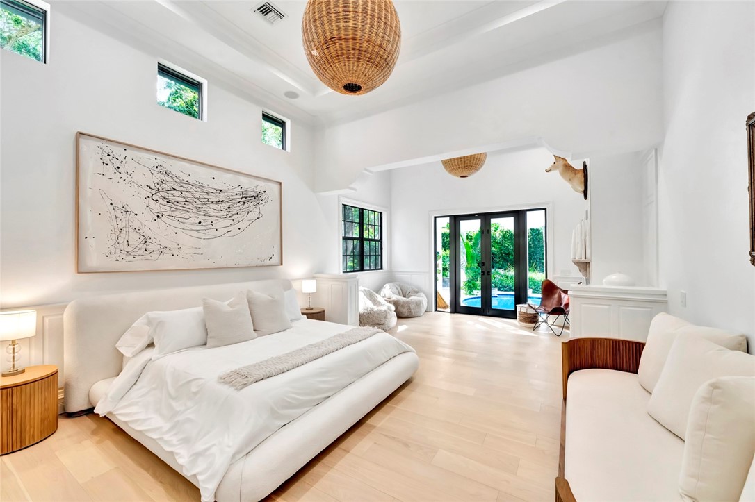 906 Seagrape Lane Vero Beach, FL 32963 - Photo 13 of 36