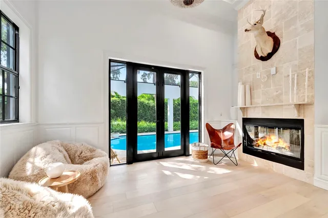 $4,900,000 | 906 Seagrape Lane, Vero Beach, FL 32963