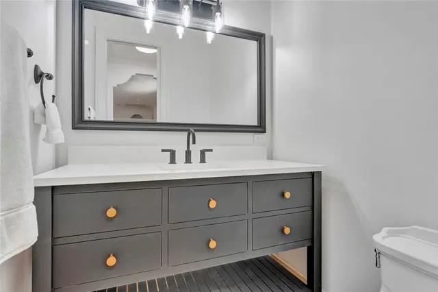 $4,900,000 | 906 Seagrape Lane, Vero Beach, FL 32963