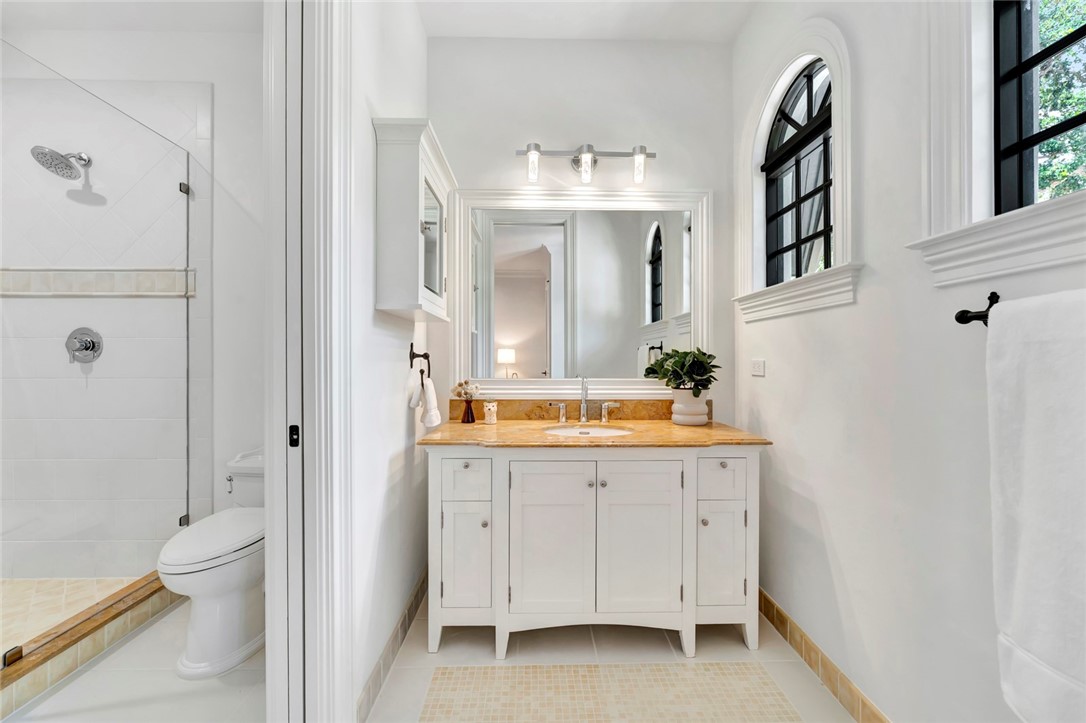 906 Seagrape Lane Vero Beach, FL 32963 - Photo 23 of 36