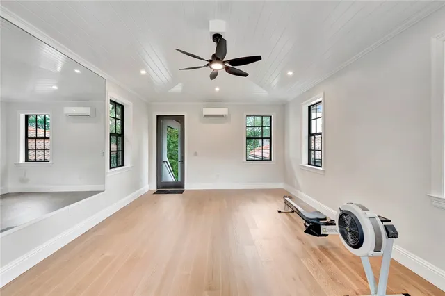 $4,900,000 | 906 Seagrape Lane, Vero Beach, FL 32963