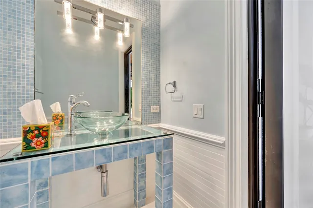 $4,900,000 | 906 Seagrape Lane, Vero Beach, FL 32963