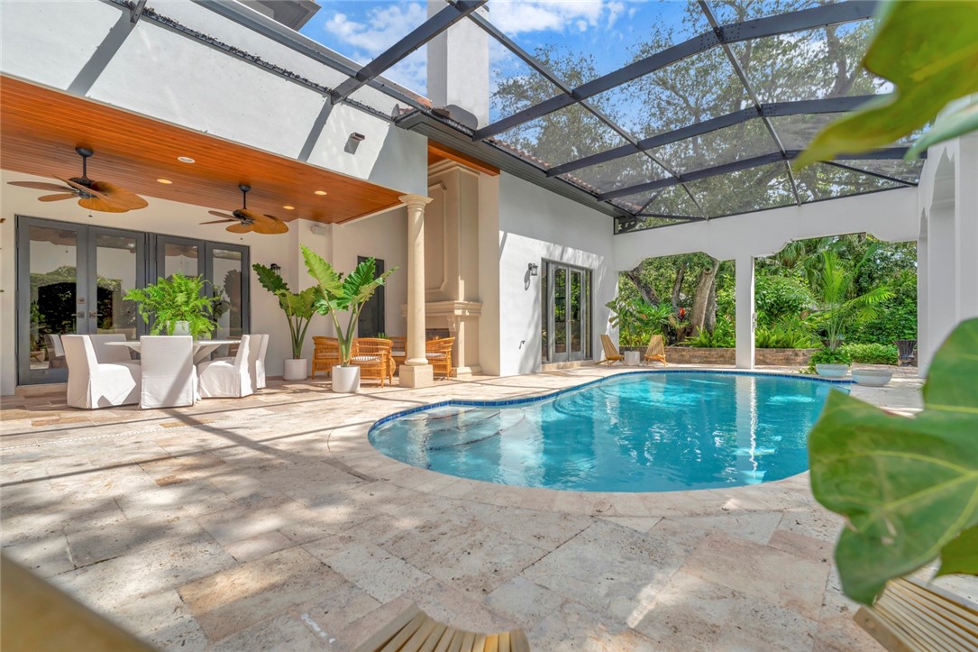 906 Seagrape Lane Vero Beach, FL 32963 - Photo 33 of 36