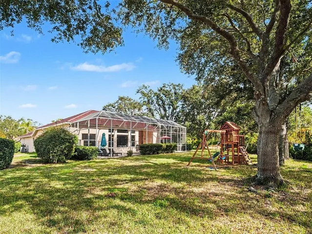 $675,000 | 8443 Sailing Loop, Lakewood Ranch, FL 34202