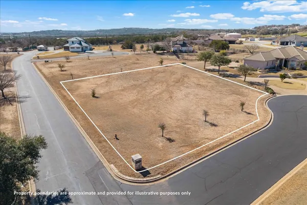 $240,000 | 26601 Hunters Grove Court, Spicewood, TX 78669