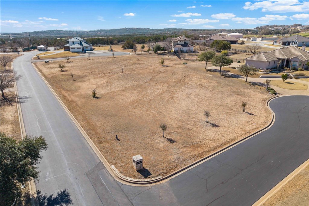 26601 Hunters Grove Court Spicewood, TX 78669 - Photo 5 of 14