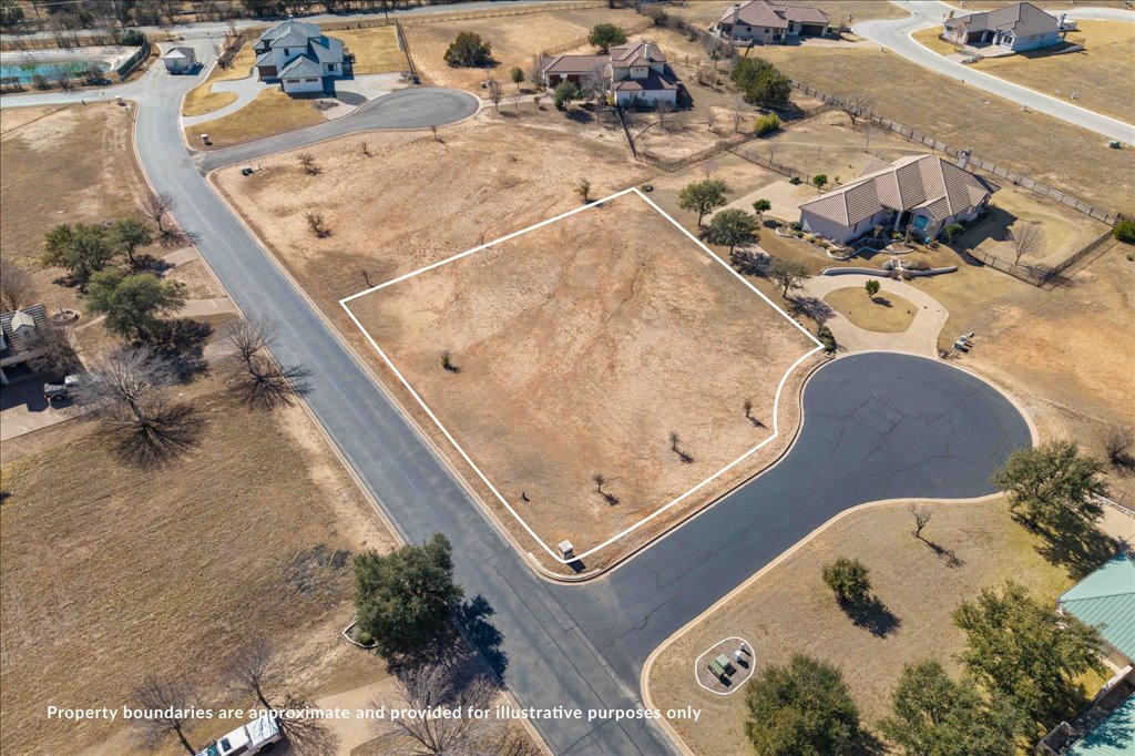 26601 Hunters Grove Court Spicewood, TX 78669 - Photo 6 of 14