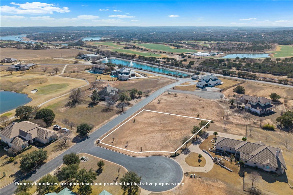 26601 Hunters Grove Court Spicewood, TX 78669 - Photo 8 of 14
