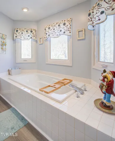 $529,900 | 130 Hillview Court, Gray, TN 37615