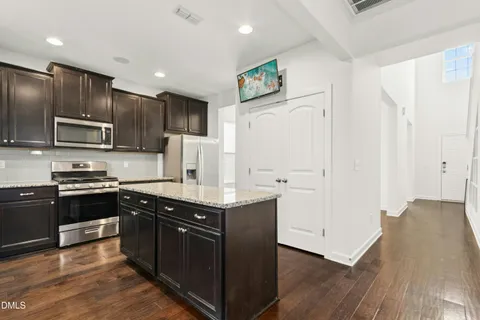 $475,000 | 125 Spring Pine Lane, Holly Springs, NC 27540