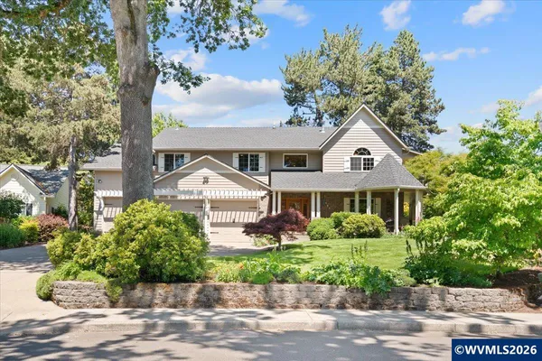 $839,000 | 565 Shelokum Drive, Silverton, OR 97381