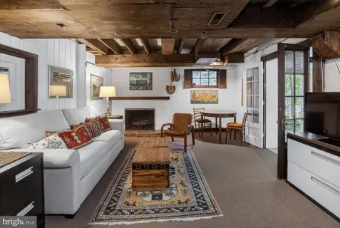 $1,199,000 | 6650 32nd Place Northwest, Washington, DC 20015