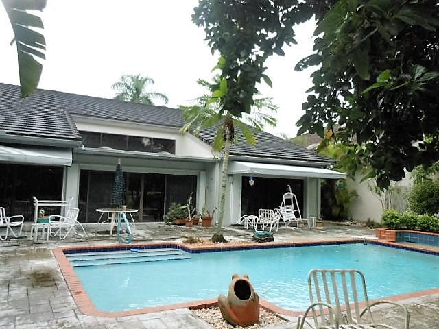 7568 Rexford Road Boca Raton, FL 33434 - Photo 12 of 16 Pool Patio Area