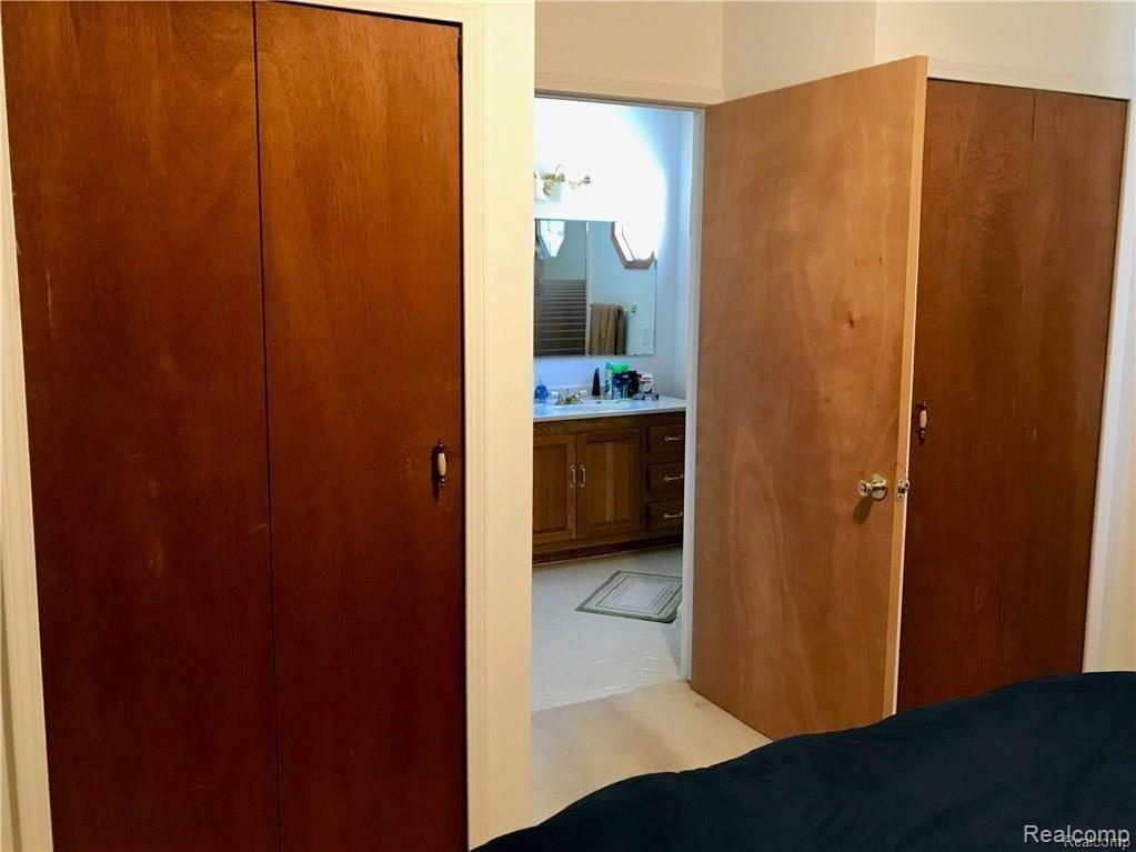 5511 Independence Colony Road Grand Blanc, MI 48439 - Photo 16 of 26 16.jpg