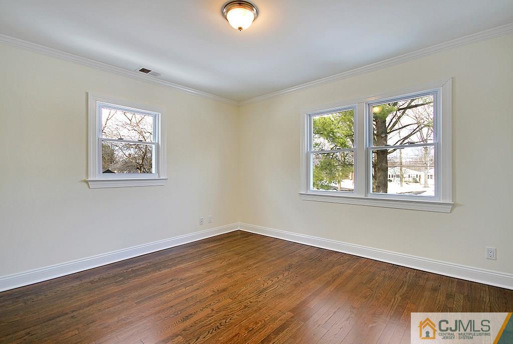 554 Ashland Road Middlesex, NJ 08846 - Photo 14 of 25 Gallery Image 14