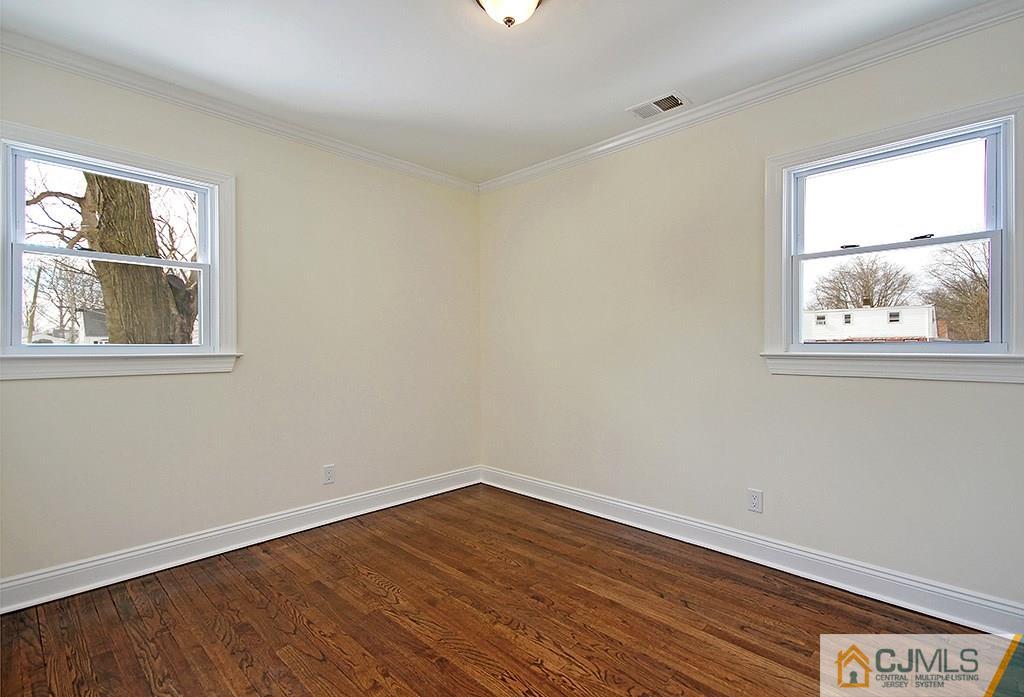 554 Ashland Road Middlesex, NJ 08846 - Photo 15 of 25 Gallery Image 15