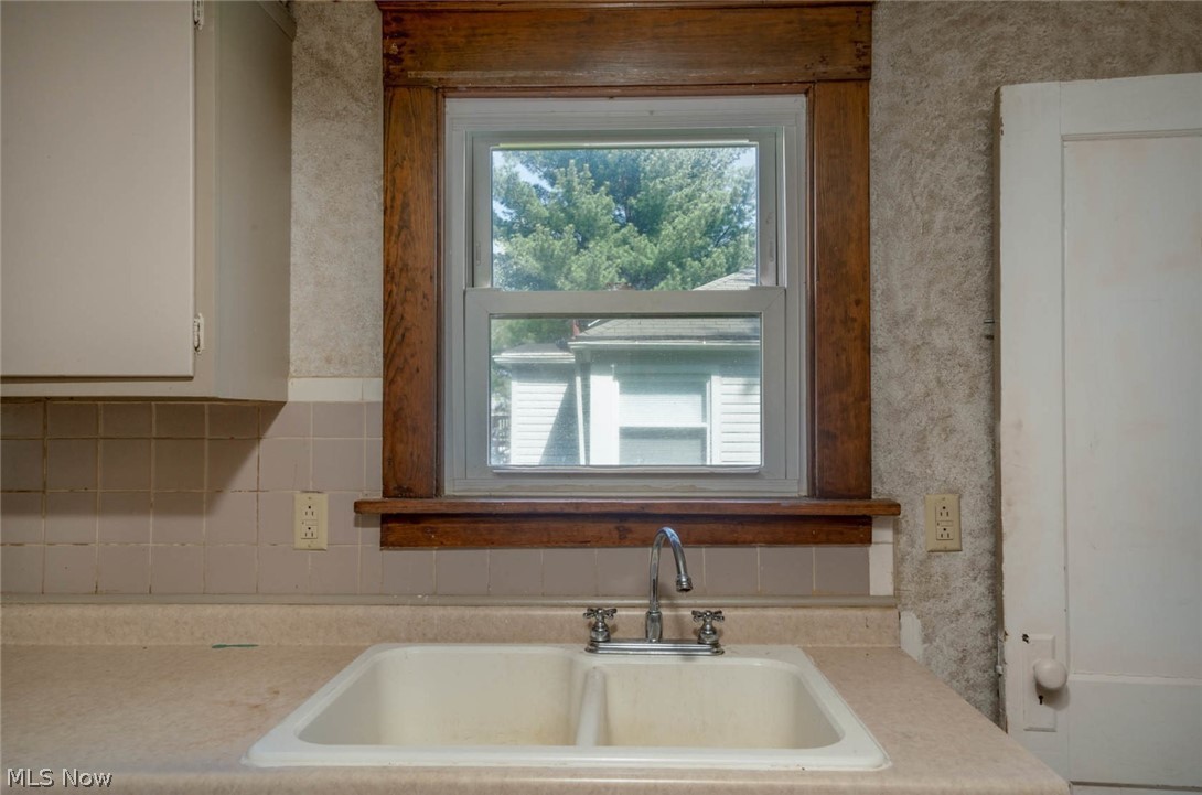 853 Lilly Road Alliance, OH 44601 - Photo 14 of 22 Gallery Image 14