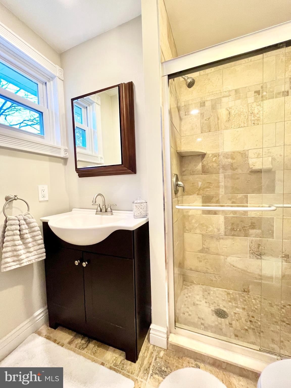 19 Austin Road Yardley, PA 19067 - Photo 14 of 27 PRIMARY BATHROOM