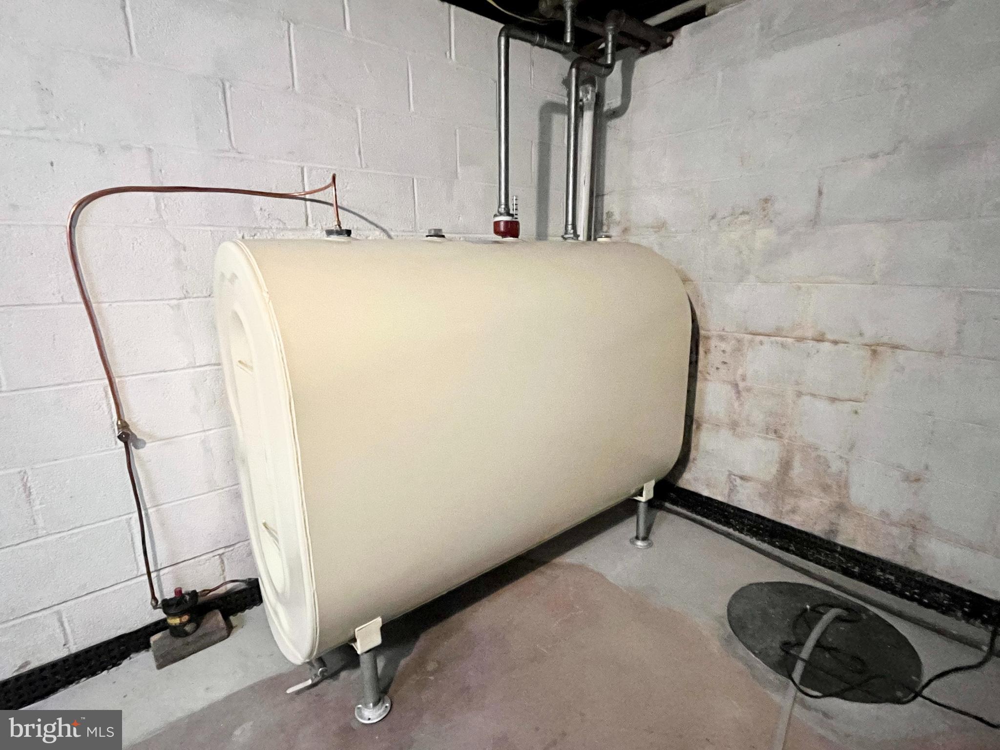19 Austin Road Yardley, PA 19067 - Photo 26 of 27 NEW OIL TANK
