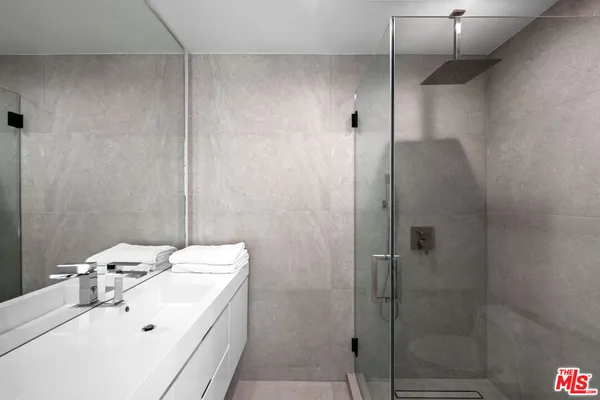 $22,500 | 201 South Bedford Drive, Beverly Hills, CA 90212