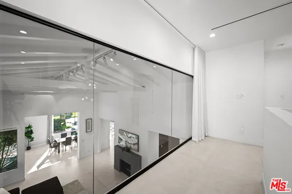 $22,500 | 201 South Bedford Drive, Beverly Hills, CA 90212