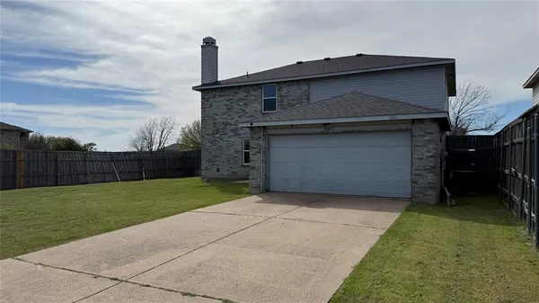 $2,275 | 1801 Wildrose Drive, Rockwall, TX 75032