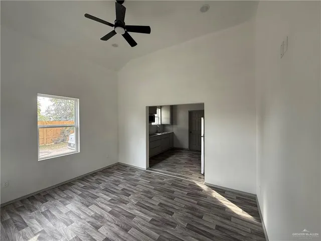 $800 | 1019 Miller Avenue, Mission, TX 78572