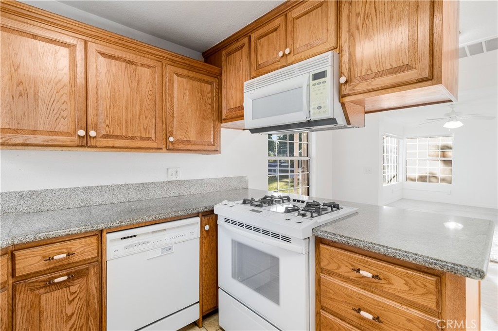 2572 Harrison Street Riverside, CA 92503 - Photo 39 of 73