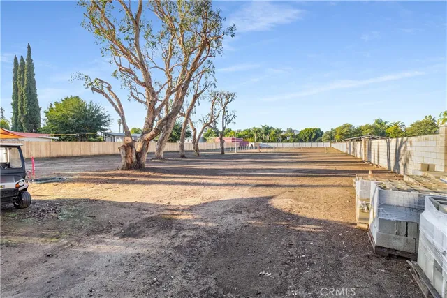 $5,500 | 2572 Harrison Street, Riverside, CA 92503