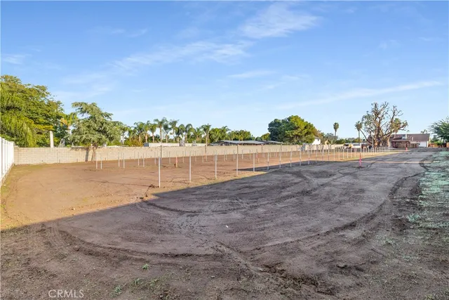 $5,500 | 2572 Harrison Street, Riverside, CA 92503