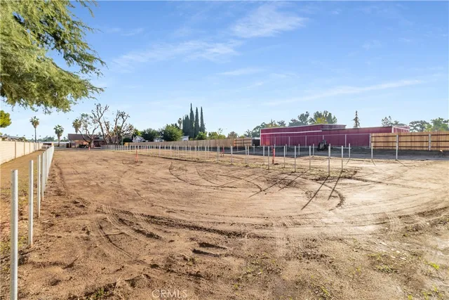 $5,500 | 2572 Harrison Street, Riverside, CA 92503