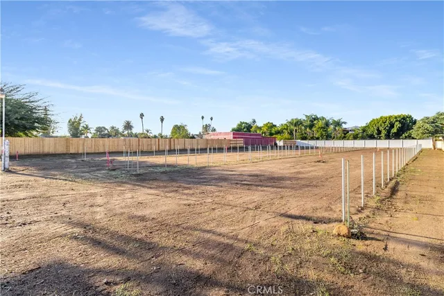 $5,500 | 2572 Harrison Street, Riverside, CA 92503