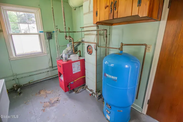 $2,600 | 4 Weiser Street, Bethlehem, NY 12077