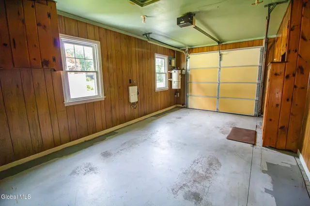 $2,600 | 4 Weiser Street, Bethlehem, NY 12077