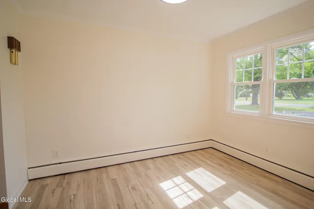 $2,600 | 4 Weiser Street, Bethlehem, NY 12077