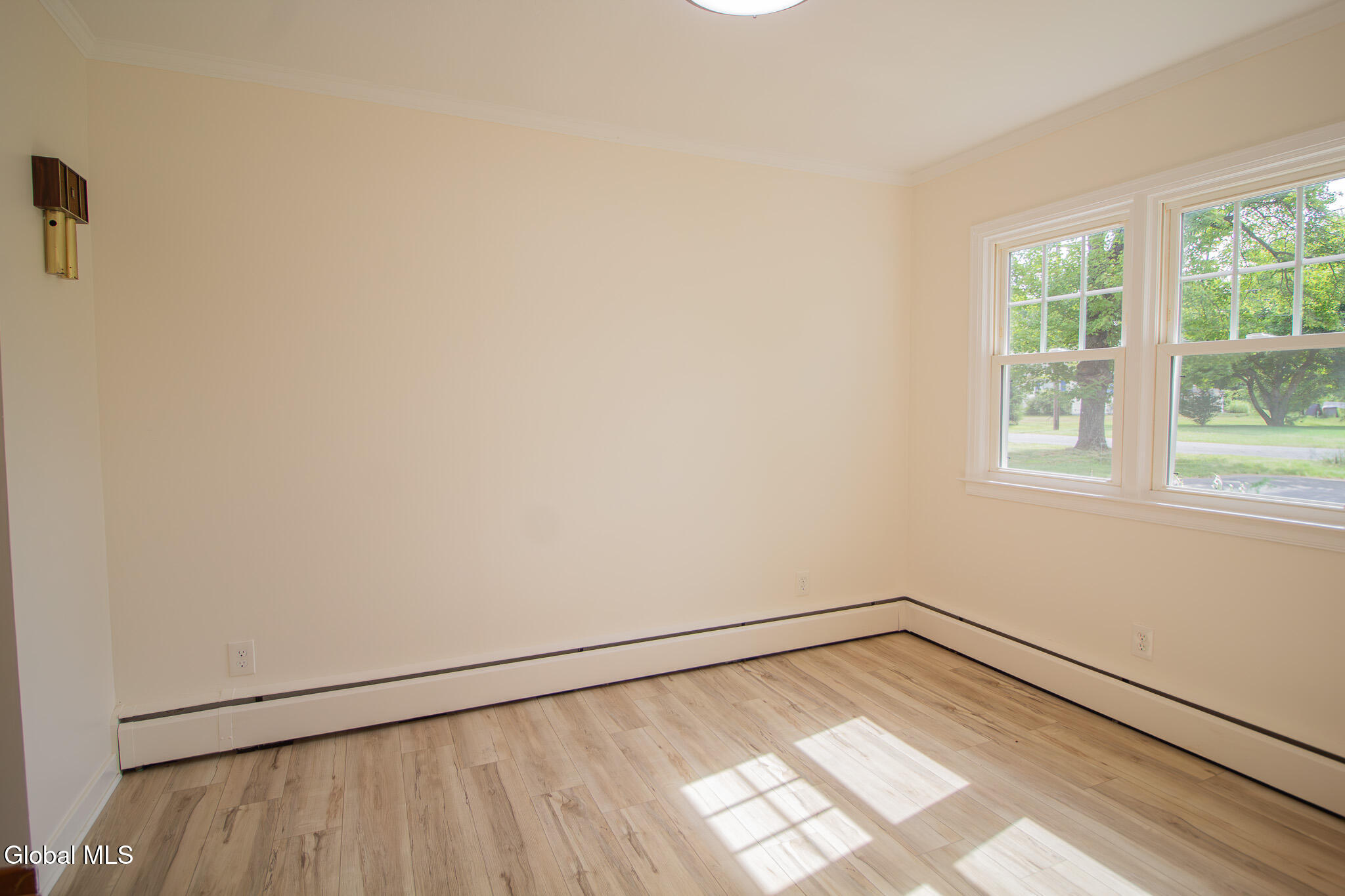 4 Weiser Street Bethlehem, NY 12077 - Photo 6 of 16 _MG_9033