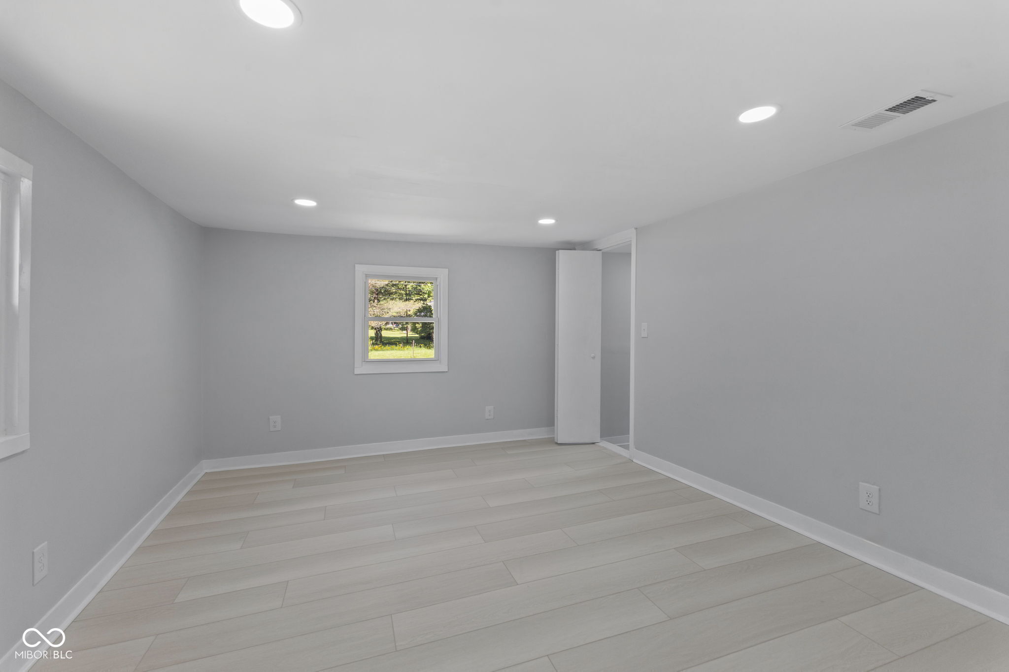4986 Adkins Street Columbus, IN 47201 - Photo 20 of 25