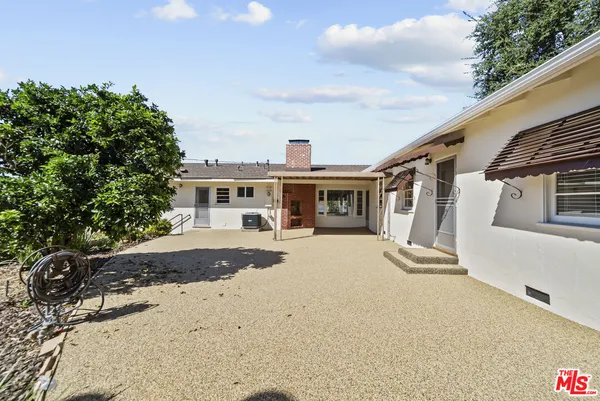 $6,250 | 100 East Kenneth Road, Glendale, CA 91207