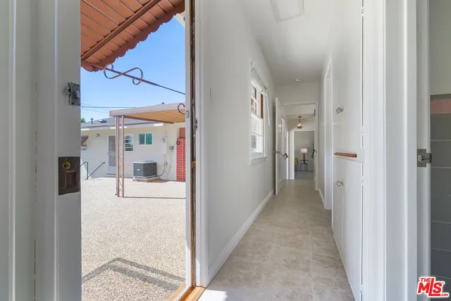 $7,495 | 100 East Kenneth Road, Glendale, CA 91207