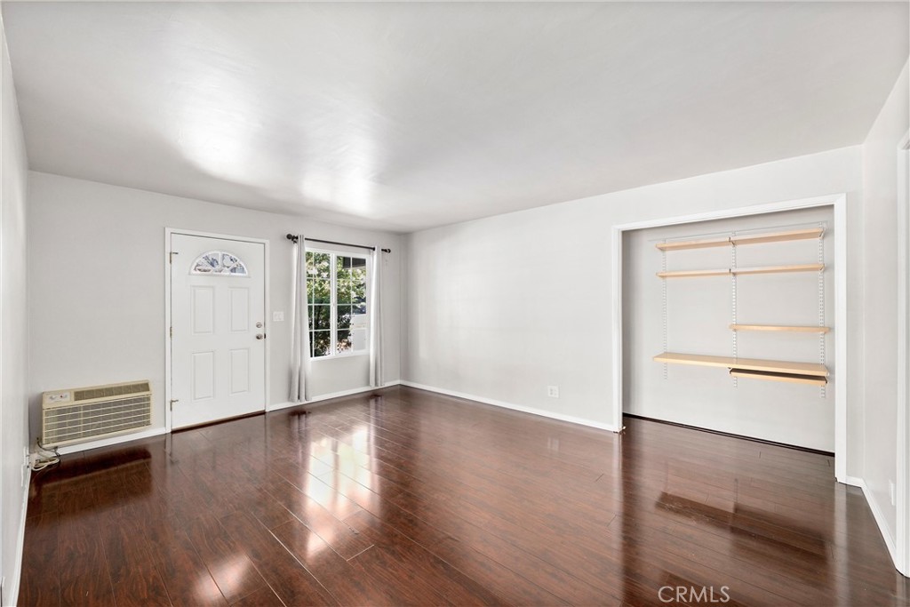 213 Springview Irvine, CA 92620 - Photo 11 of 35