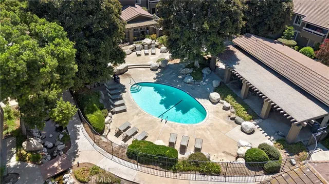 $585,000 | 213 Springview, Irvine, CA 92620