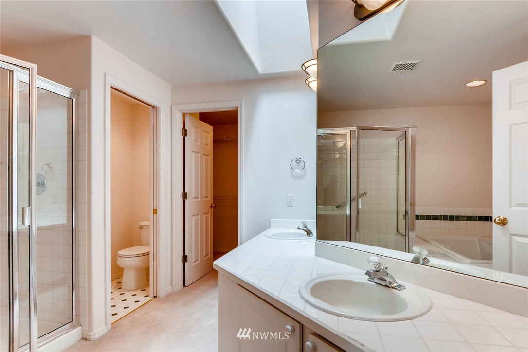 4719 Northeast 18th Place, Unit A Renton, WA 98059 - Photo 8 of 14