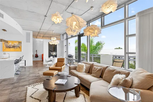 $1,125,000 | 365 Southeast 6th Avenue, Unit 404, Delray Beach, FL 33483