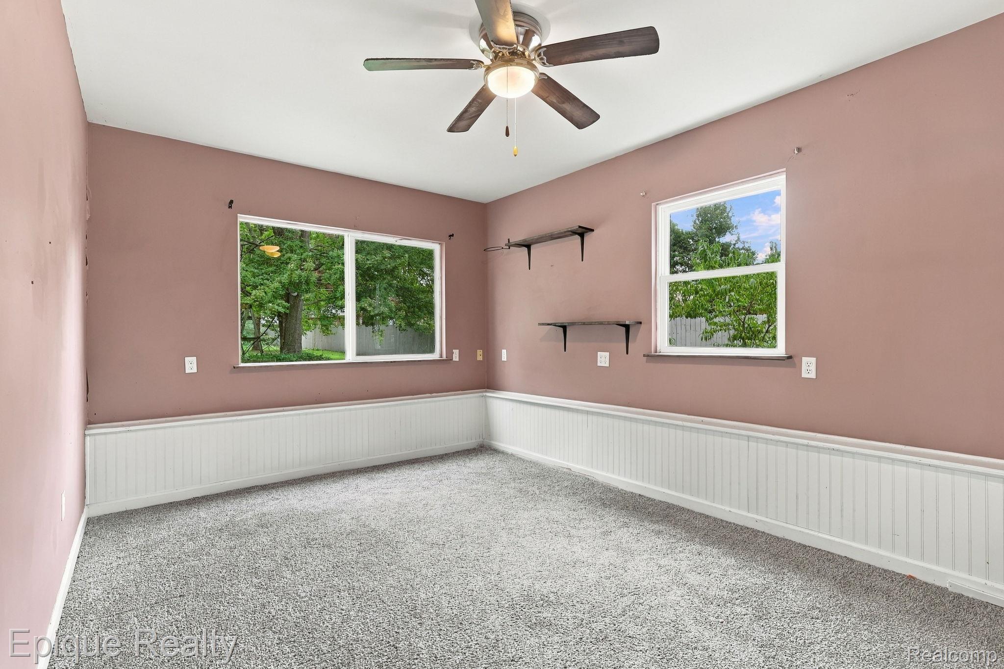 3652 Norman Road Fort Gratiot, MI 48059 - Photo 21 of 25 21-web-or-mls-5Q6A3155.jpg