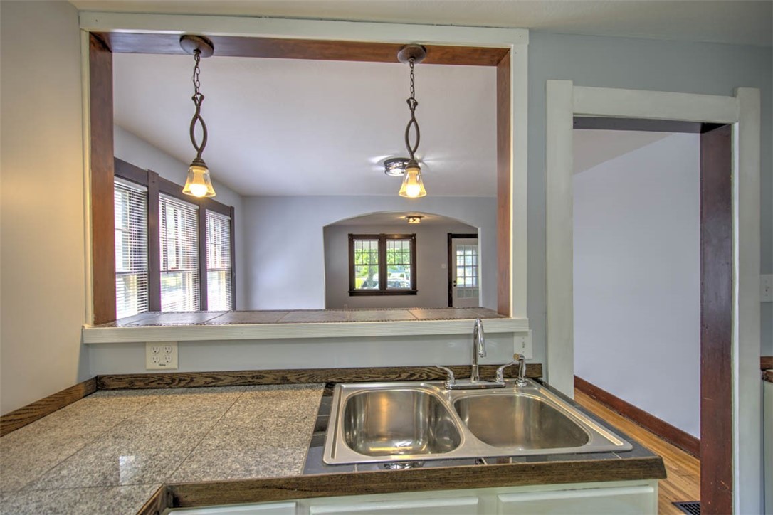 1344 East Lawrence Street Decatur, IL 62521 - Photo 13 of 24