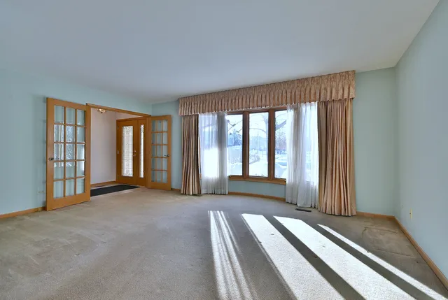 $550,000 | 532 66th Street, Downers Grove, IL 60516