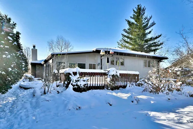 $550,000 | 532 66th Street, Downers Grove, IL 60516