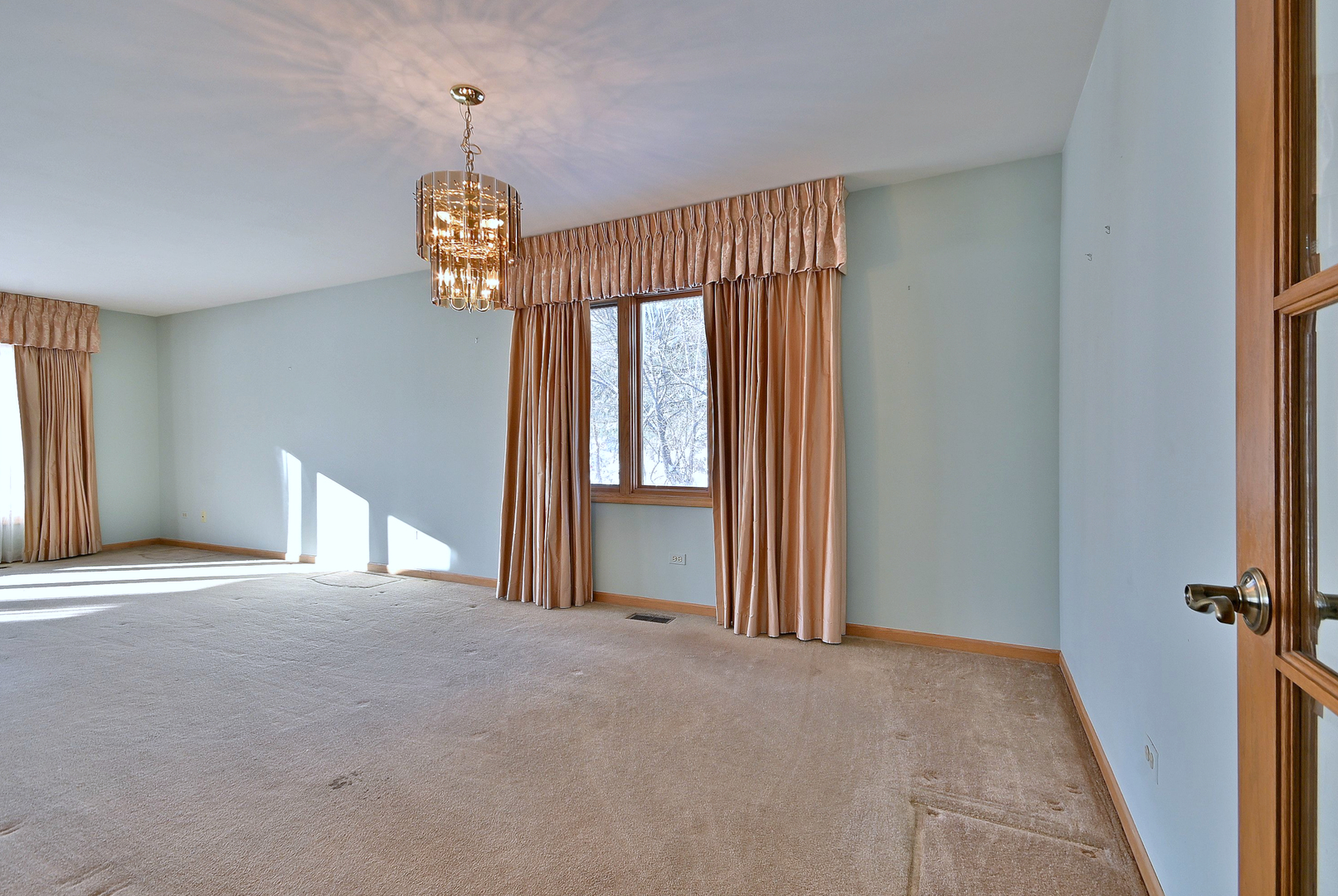 532 66th Street Downers Grove, IL 60516 - Photo 4 of 35