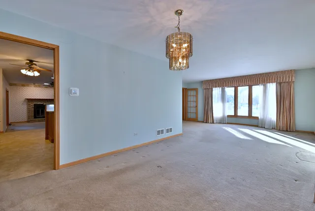 $550,000 | 532 66th Street, Downers Grove, IL 60516